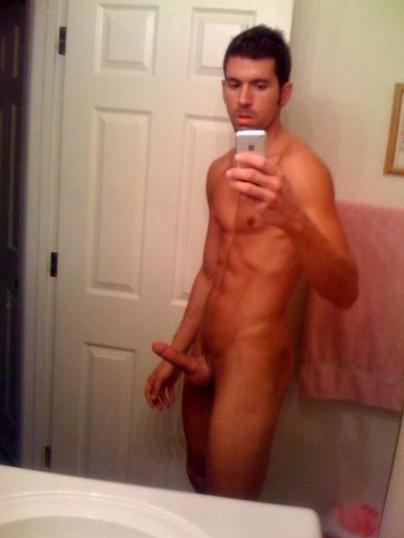 OMG They Re Naked Guys With IPhones OMG BLOG