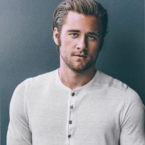 Omg He S Naked Actor Luke Benward Omg Blog