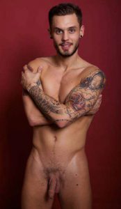 OMG He S Naked French Reality TV Star Steven Bachelard OMG BLOG