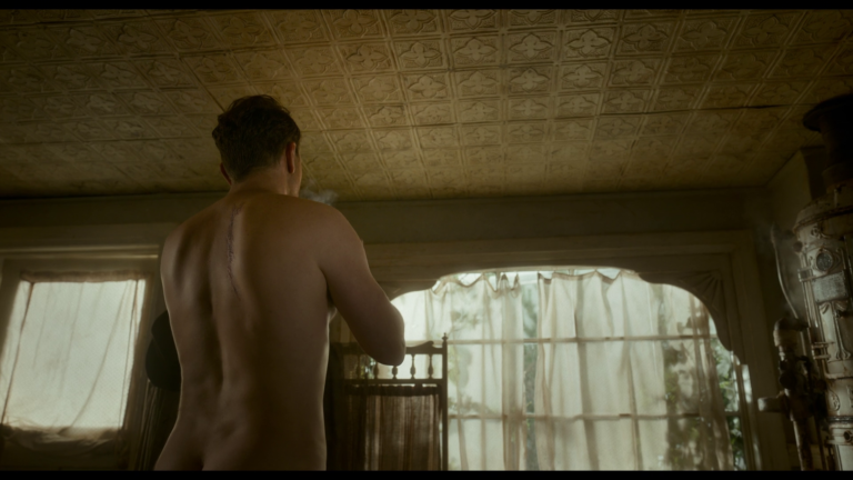 OMG He S Naked Bradley Cooper Goes Full Frontal In Nightmare Alley