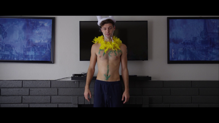 OMG He S Naked Actor David Eggers II Goes Full Frontal In Station To