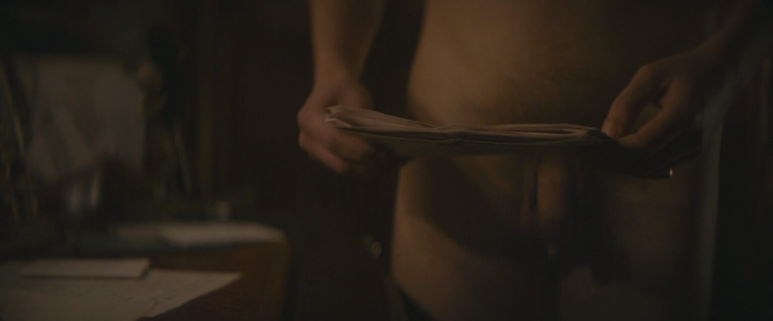 Omg He S Naked Actor Benjamin Voisin Goes Full Frontal And Rear In