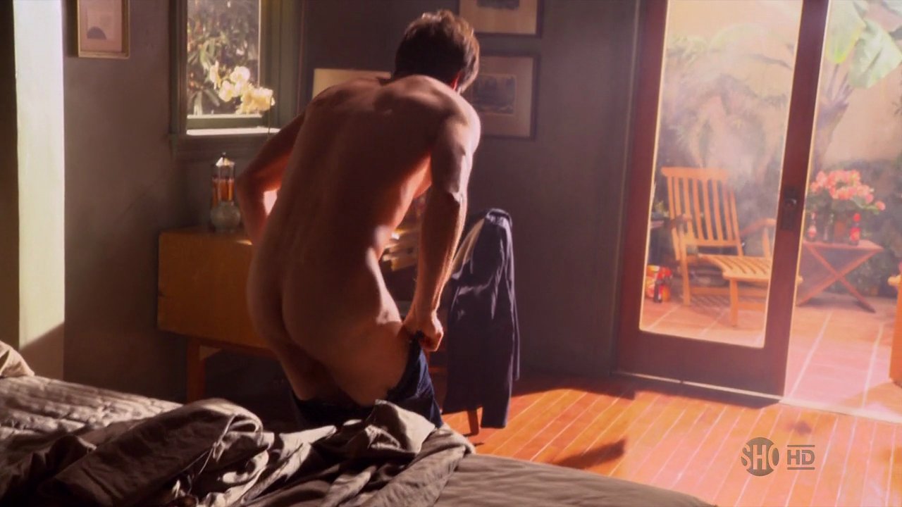 OMG, He’s Naked Again: David Duchovny.