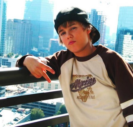 biebergangsign.jpg