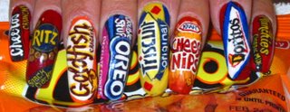 junk-food-nails-02.jpg
