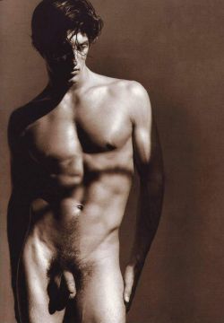 tony-ward-nude.jpg
