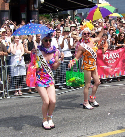 tpride-2006-beach-queens.jpg