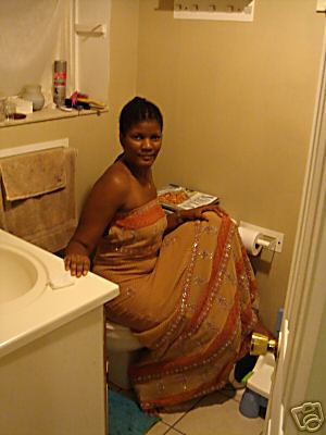 yaya-dress-toilet.JPG