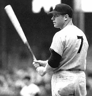 Black Baseball Nude - OMG, He's Naked (Maybe): Mickey Mantle - OMG.BLOG