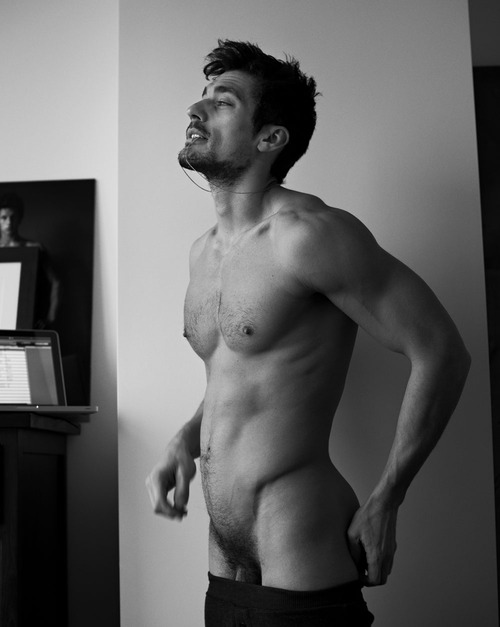 David-Gandy-Mariano-Vivanco-nude-04.jpg