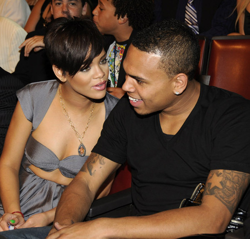 Chris-Brown-Rihanna.jpg