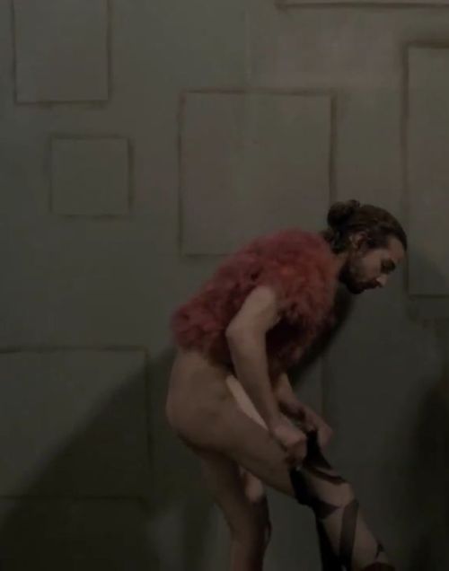 shia-labeouf-nude-03.jpg