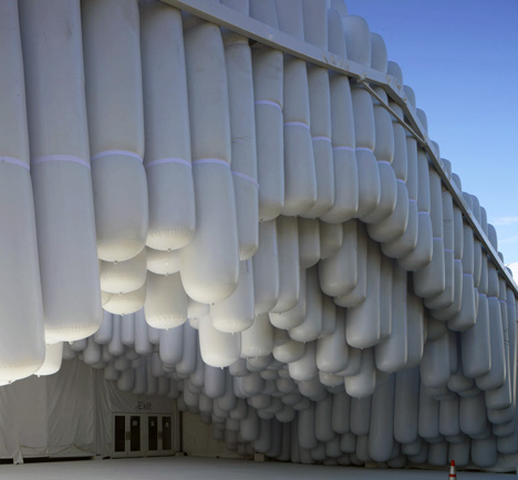 dezeen_Snarkitecture_1.jpg