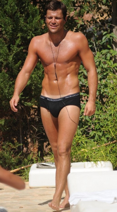 Mark-Wright-in-pants.jpg