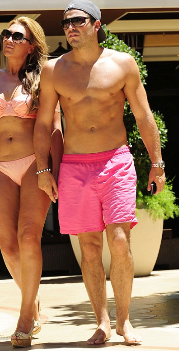 Mark-Wright-topless.png