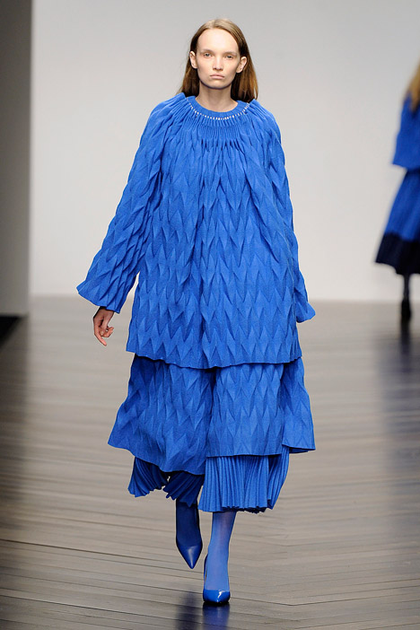 dezeen_Autumn-Winter-2013-collection-by-Jaimee-McKenna_3.jpg