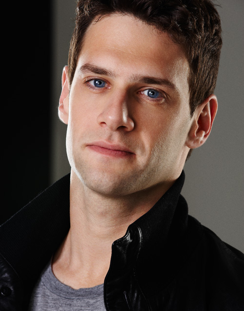 Justin_Bartha_2.jpg