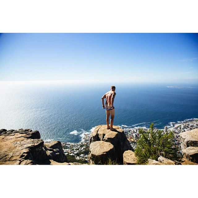 omg.blog OMG, he's naked: DJ/Producer DIPLO Instagrams his ass from S.