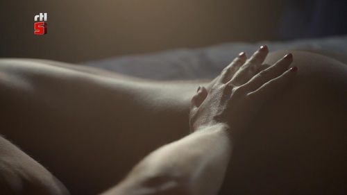 Bluf S01EP02[(029017)02-40-11].JPG