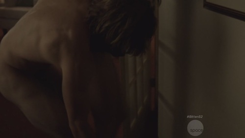 Bitten.S02E01.720p.HDTV.x264-KILLERS__015547_04-32-24_.JPG