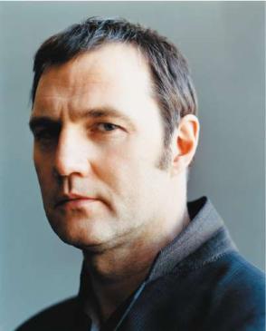 OMG, he's naked: David Morrissey - OMG.BLOG