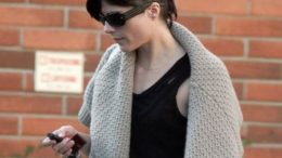 selma-blair-hair-01-thumb.jpg