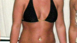 britney-bikini-thumb.jpg