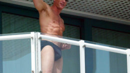jcvd-speedo-thumb.jpg