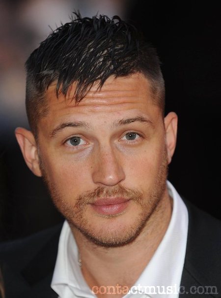 OMG, he's naked: Tom Hardy  !! omg blog !! [the original 