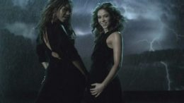 beyonce-shakira-beautiful-liar-thumb-500x380-6851.jpg