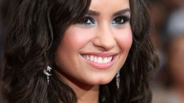 demi-lovato-thumb-500x304-7150.jpg