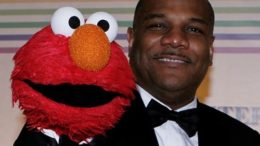 elmo-clash-sex-thumb-500x353-8689.jpg