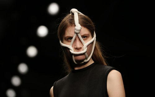 header_a-model-presents-a-creation-from-the-central-saint-martins-autumn-winter-2013-collection-during-london-fashion-week-thumb-500x313-10117.jpg