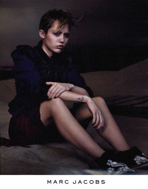 miley-for-marc-jacobs-thumb-500x639-16689.jpg