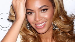 Beyonce-Knowles-890x395_c-thumb-500x221-22706.jpg