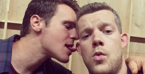 russell-tovey-jonathan-groff-thumb-500x255-23713.png