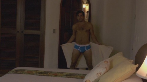 Drunk_Wedding__1080p_HD___005929_01-14-36_