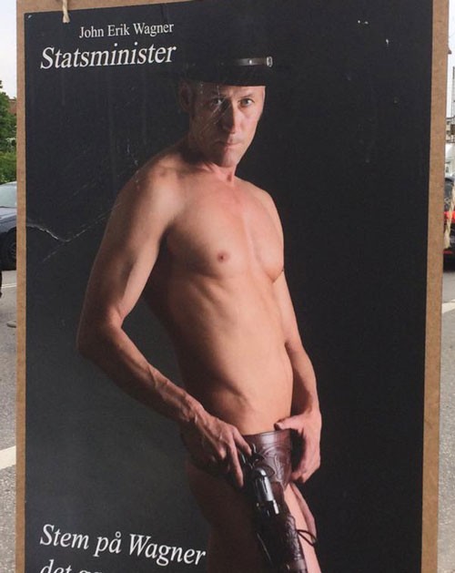 fantom hvorfor Gum OMG, he's naked: Danish Prime Minister candidate John Erik Wagner - OMG.BLOG