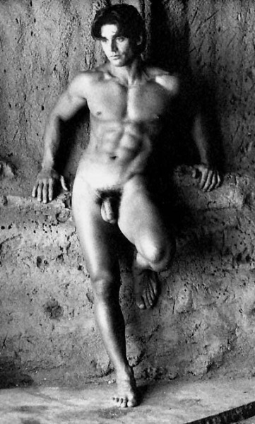 tumblr_n380am2v0E1riduo2o2_400