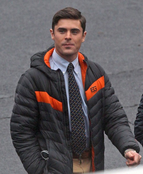 Zac-Efron-transformed-prepster-set-Dirty-Grandpa