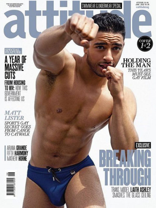 modello_trans_Laith_Ashley_mostra_il_pacco_su_At