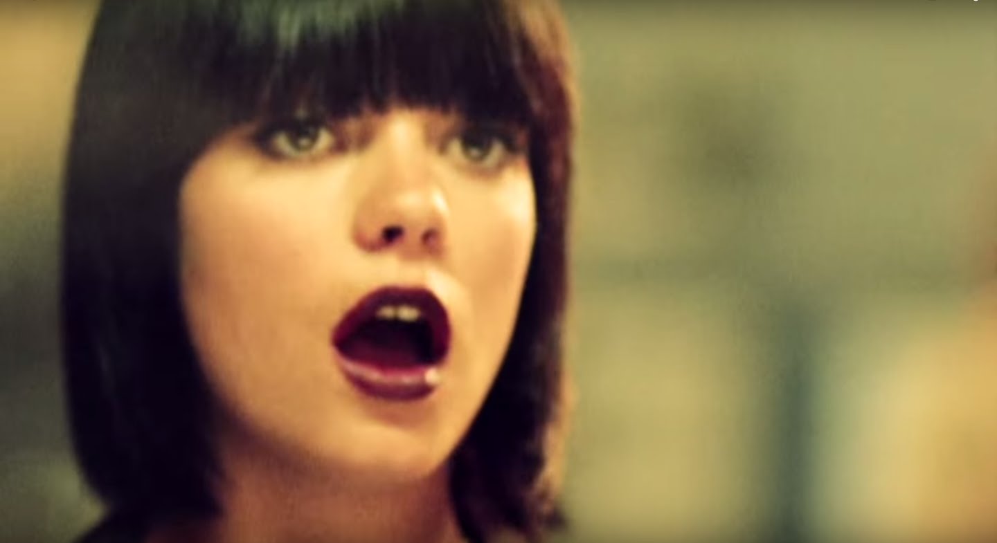 OMG, new Lily Allen video: 22! - OMG.BLOG