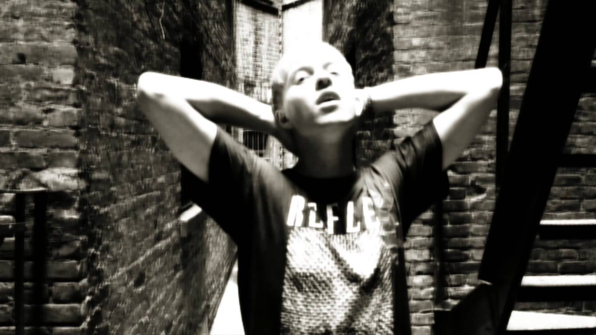 OMG, The Drums' Jonny Pierce is releasing a solo album !! omg blog