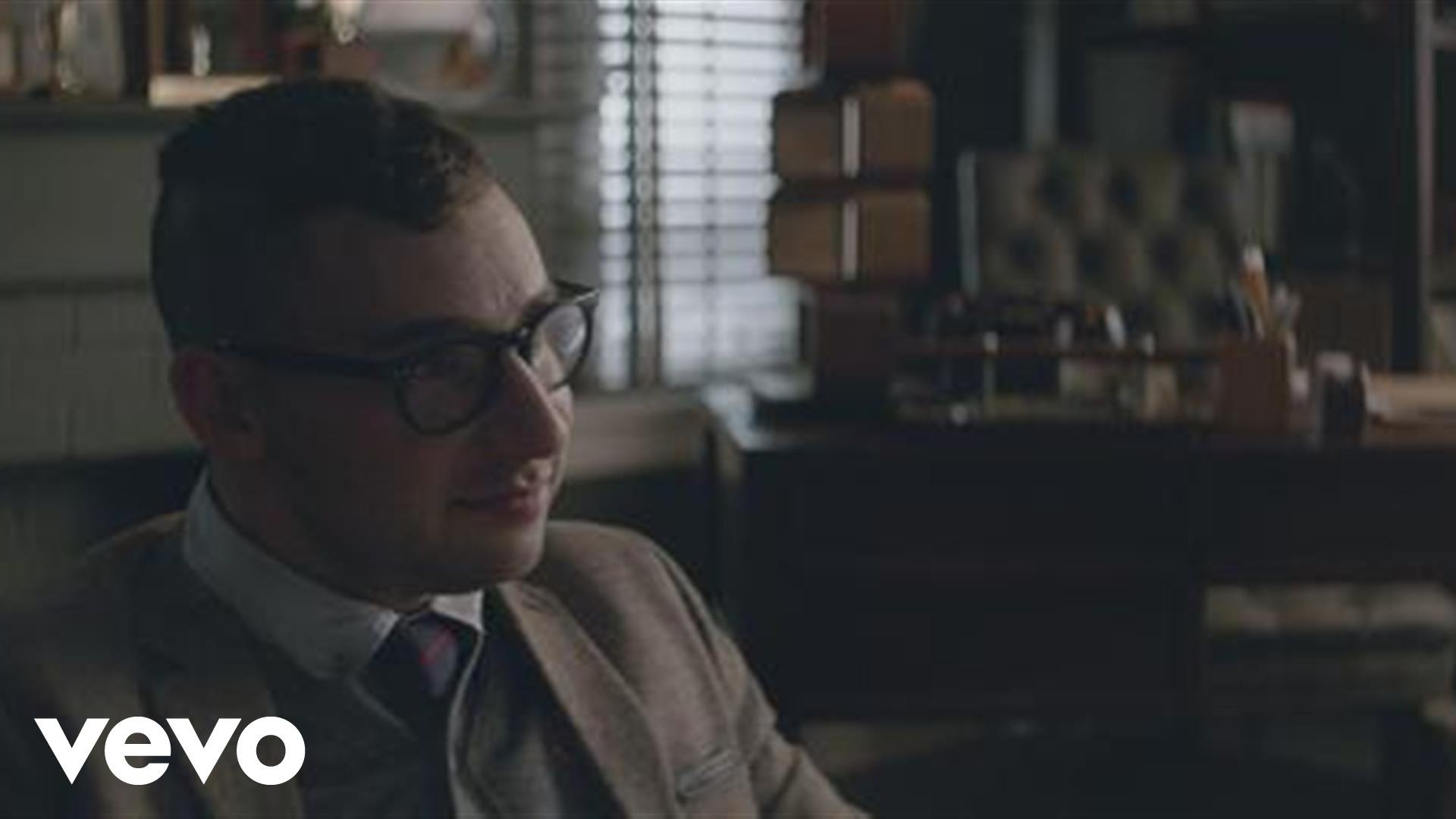 OMG, watch this Lena Dunham's music video directorial debut for