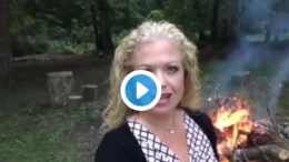 Activist Mommy burns Teen Vogue