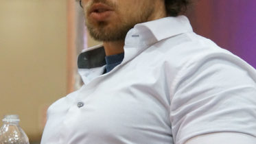 brad maddox - OMG.BLOG