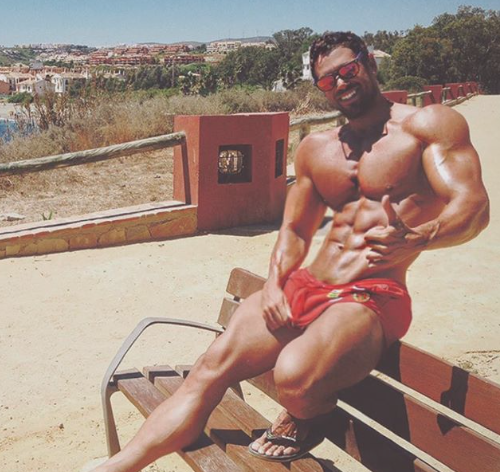 OMG, he's naked: YouTuber and fitness model guru Rafa Martin Gossip-Ad...