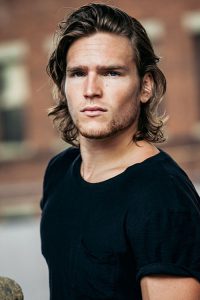 OMG, they're naked: Ryan Mertz and Kaelan Strouse go frontal in