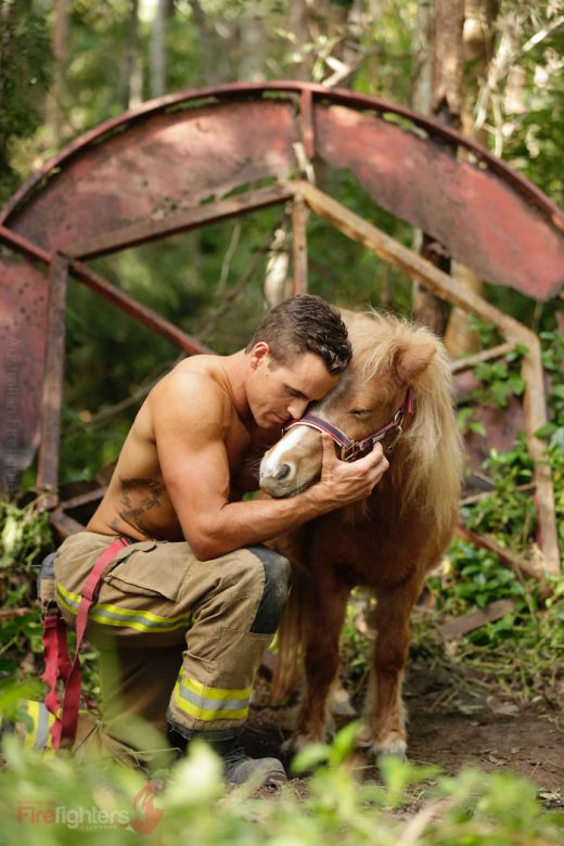 The-Australian-Firefighters-2019-calendar-has-already-been-announced-and-this-charity-is-very-beautiful-to-see-5bbf0361b0d6b__700-520x780.jpg
