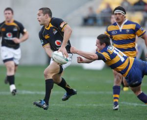 OMG, he's naked: New Zealand rugby player Toby Arnold - OMG.BLOG